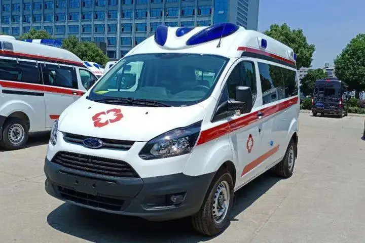 金山区长途救护车转院